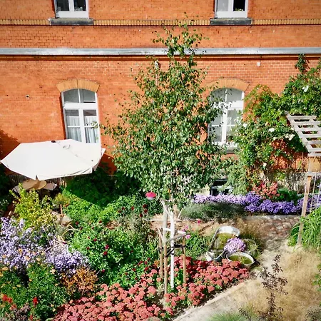 Bahnhof Wartehalle Apartment *