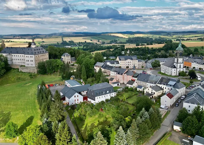 Bahnhof Wartehalle * Frauenstein (Saxony)