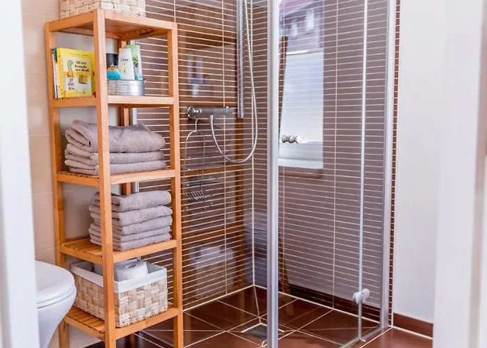 Bahnhof Wartehalle Apartament Frauenstein (Saxony)